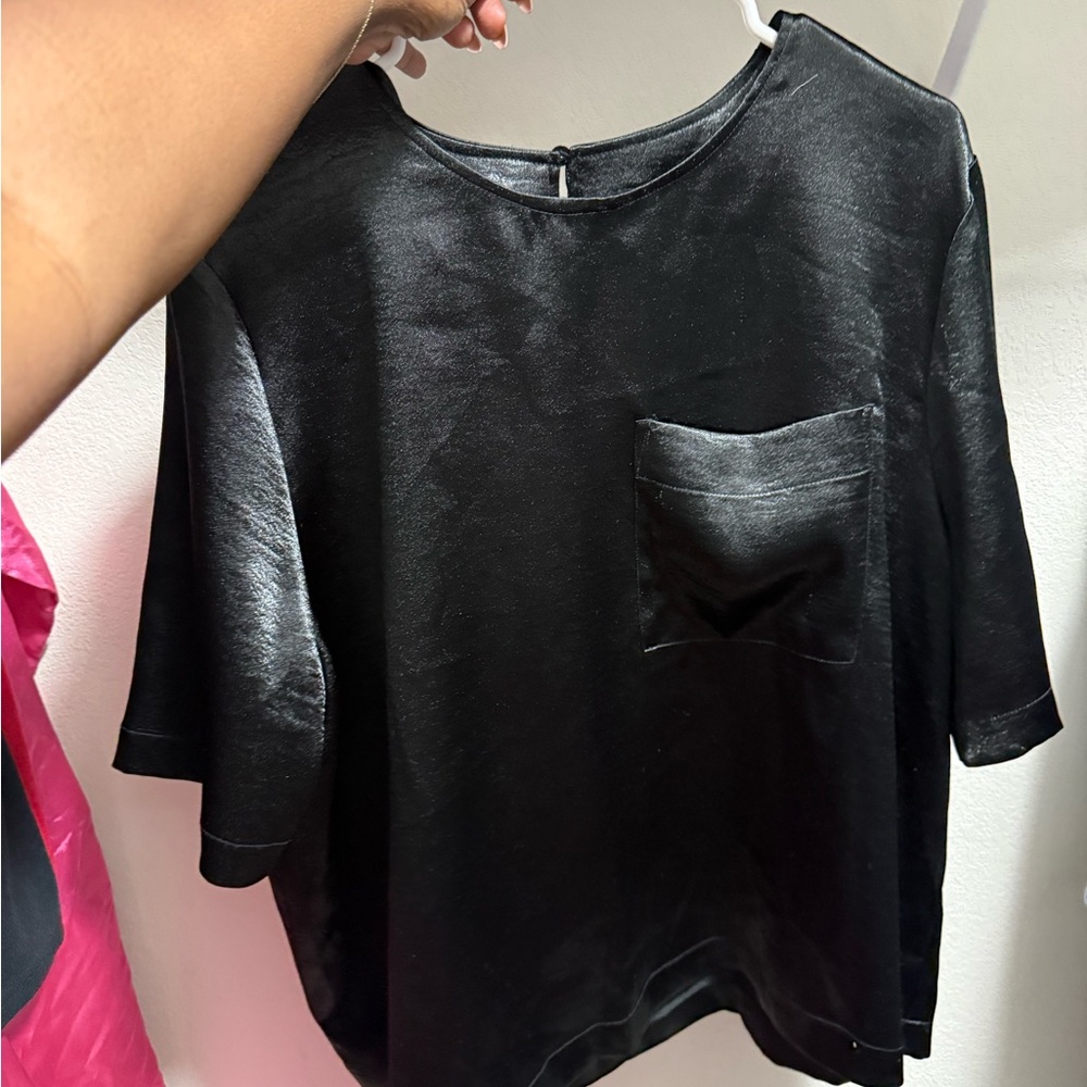 Who What Wear Black Short Sleeve Top